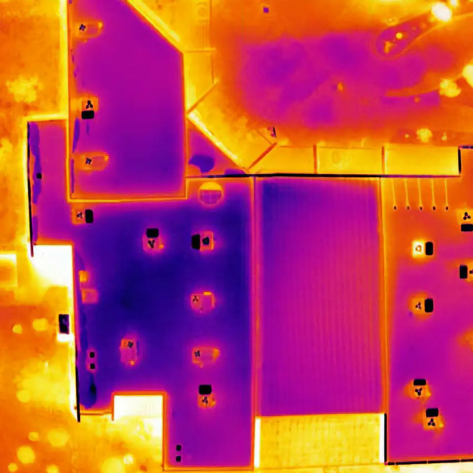 Centrum Dronowe PTK - Termowizja, Inspekcja cieplna budynków