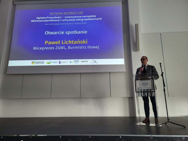 𝐎𝐩𝐢𝐞𝐤𝐚 𝐏𝐫𝐳𝐲𝐬𝐳ł𝐨𝐬́𝐜𝐢 – 𝐧𝐨𝐰𝐨𝐜𝐳𝐞𝐬𝐧𝐞 𝐧𝐚𝐫𝐳𝐞̨𝐝𝐳𝐢𝐚 𝐝𝐞𝐢𝐧𝐬𝐭𝐲𝐭𝐮𝐜𝐣𝐨𝐧𝐚𝐥𝐢𝐳𝐚𝐜𝐣𝐢 𝐢 𝐜𝐲𝐟𝐫𝐲𝐳𝐚𝐜𝐣𝐢 𝐮𝐬ł𝐮𝐠 𝐬𝐩𝐨ł𝐞𝐜𝐳𝐧𝐲𝐜𝐡